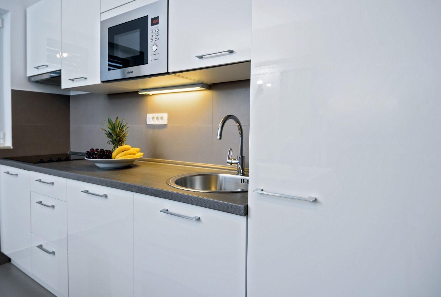 Apartments Bisernica-With Pool ราชานิ ภายนอก รูปภาพ